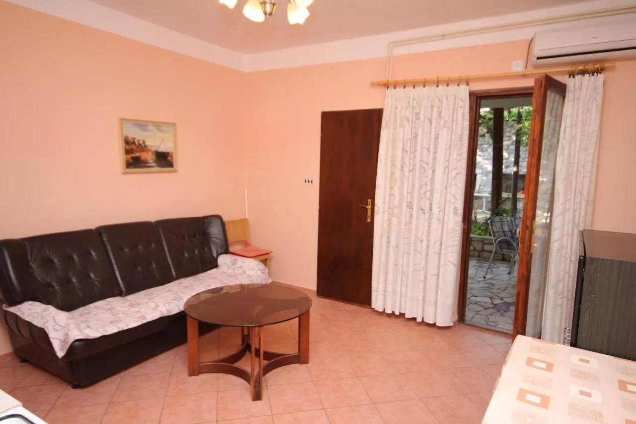 Apartments For Families With Children Pag - 6467 باغ 0*,